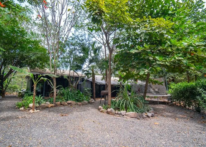 Avellanas Villa