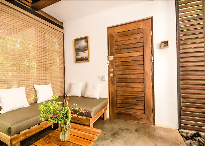 Avellanas Villa *
