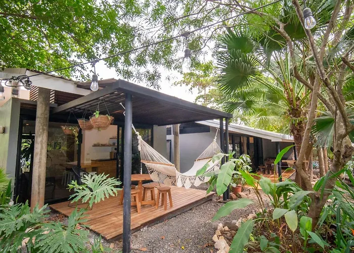 Avellanas Villa *